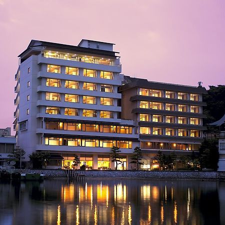 ホテル 山水館欣龍 浜松市 エクステリア 写真